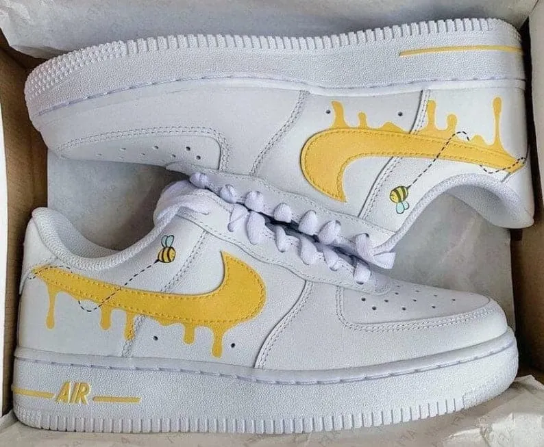 Custom Bee Nike Air Force 1