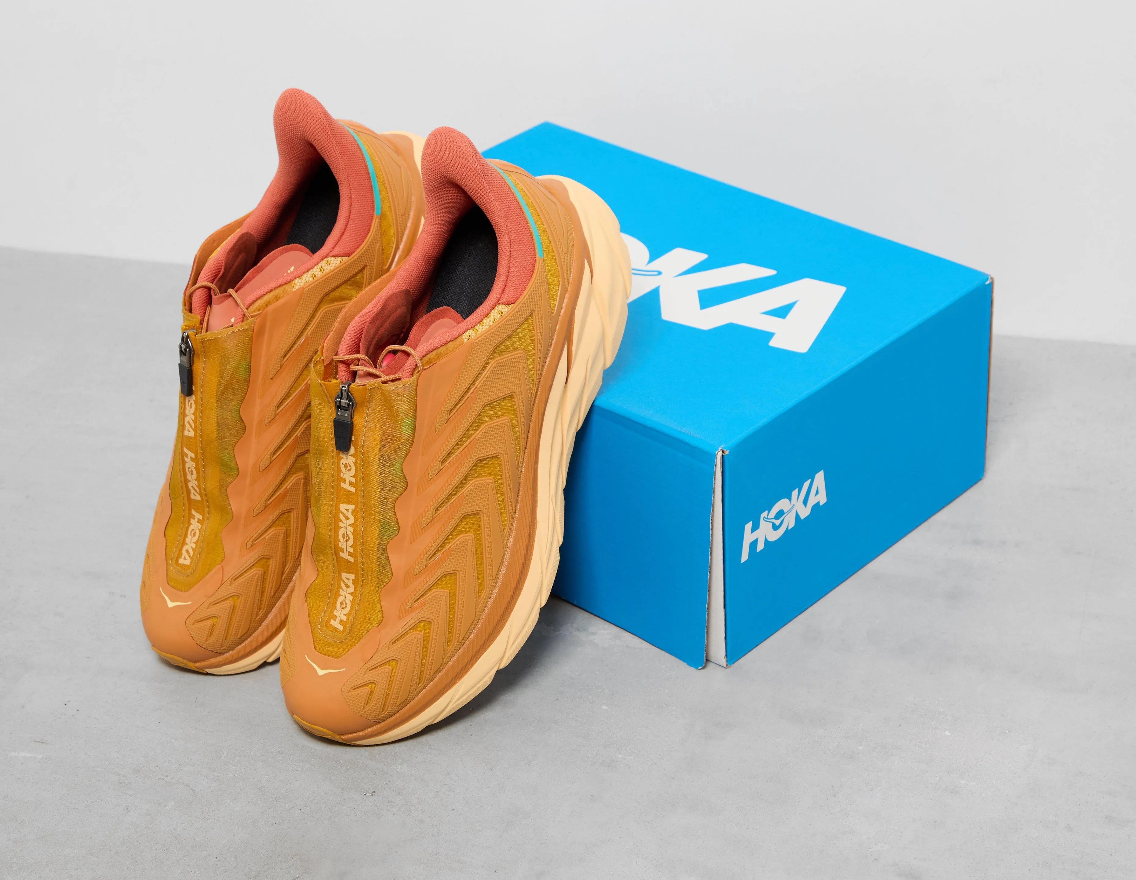 HOKA Project Clifton