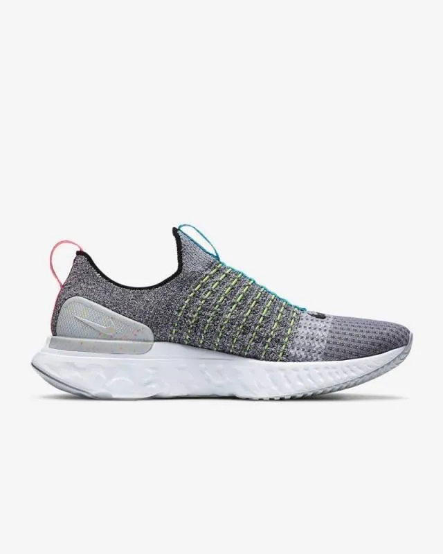 Nike react phantom run flyknit 2