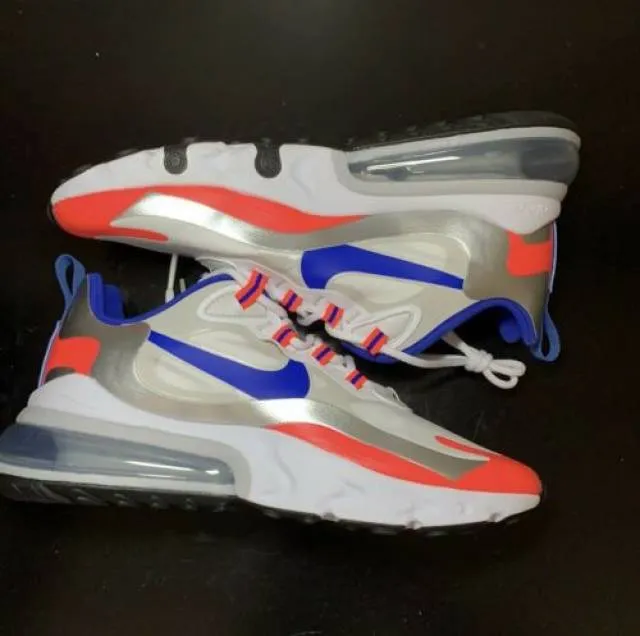 Women’s nike air max 270 react sz 8